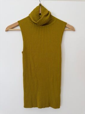 Express Sleeveless Ribbed Turtleneck Olive Mustard Small